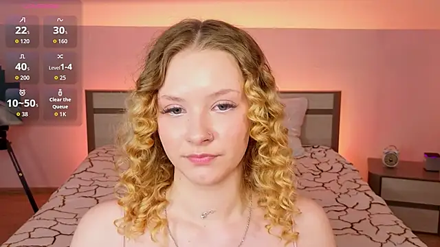 StaceyyJones online show from May 20, 2026, 12:35 pm