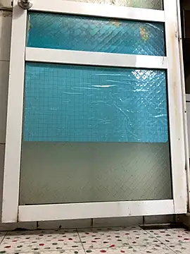 tieuvy6 online show from April 3, 2026, 3:29 pm