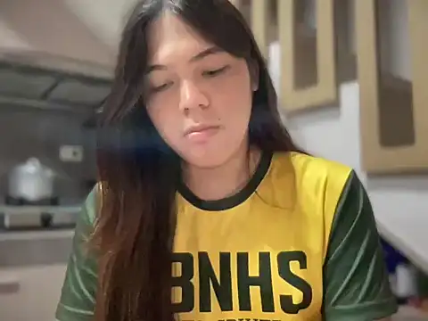 tastelikesugar19 online show from April 7, 2026, 9:00 am