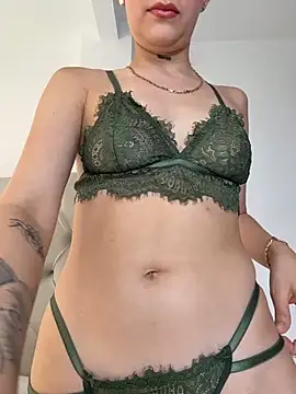 ZaraCarterX online show from April 3, 2026, 9:10 pm