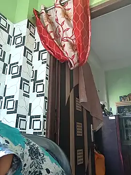 hotbhabhi 0 online show from April 15, 2026, 7:03 am