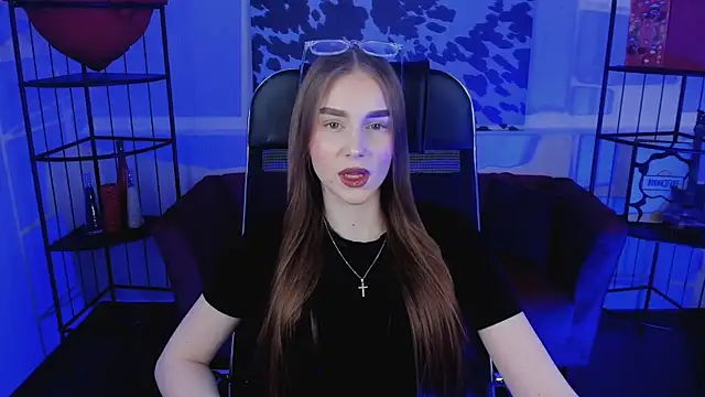 SparkleRoses online show from April 14, 2026, 9:47 am