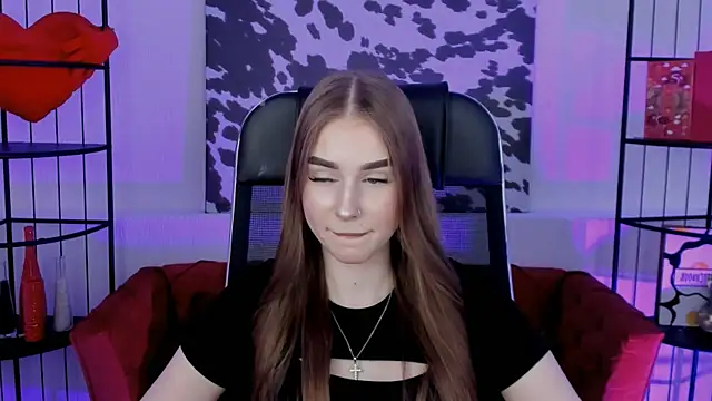 SparkleRoses online show from March 31, 2026, 10:50 am