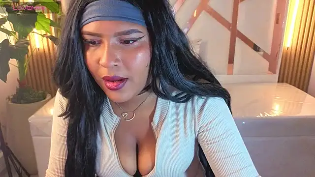 naomitp online show from May 15, 2026, 12:25 pm