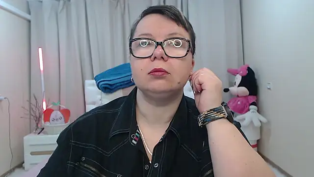 BonnnyBoobsy online show from March 30, 2026, 5:53 am