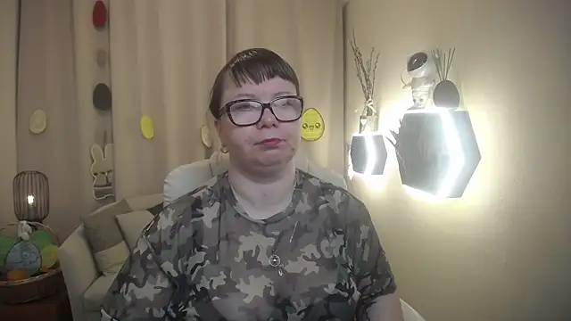 BonnnyBoobsy online show from April 4, 2026, 5:47 am