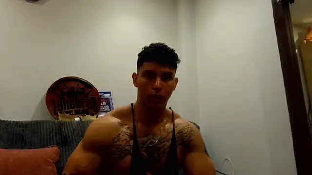 Snapshot of JAYCAM_ chatting on June 2, 2026, 11:05 pm JAYCAM online show from June 2, 2026, 11:05 pm