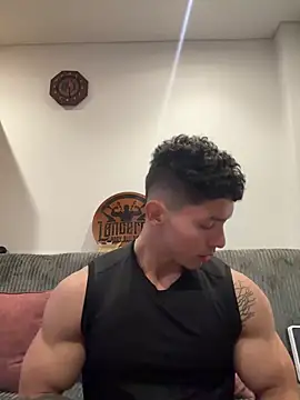 Snapshot of JAYCAM_ chatting on June 1, 2026, 10:31 pm JAYCAM online show from June 1, 2026, 10:31 pm