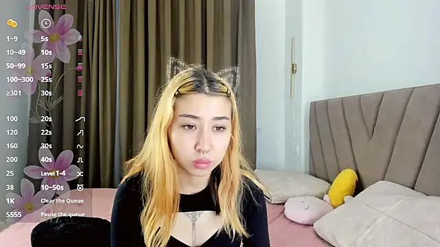 gigi meii online show from April 2, 2026, 1:18 pm