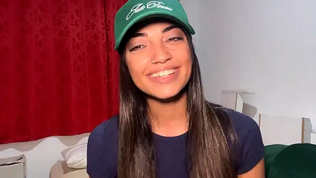 MarlysZlotnick online show from March 25, 2026, 5:34 pm