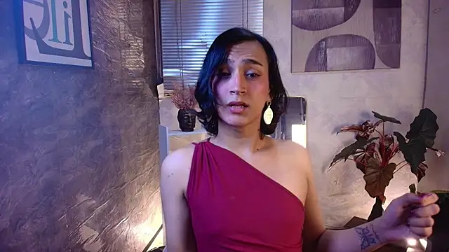 Snapshot of Zoee_Kiss_ chatting on April 22, 2026, 10:05 pm Zoee Kiss online show from April 22, 2026, 10:05 pm