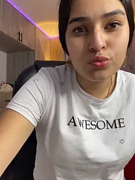 Valkiria77 Eup online show from April 6, 2026, 9:05 pm