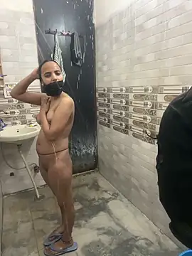 couple-new online show from April 17, 2026, 10:29 am