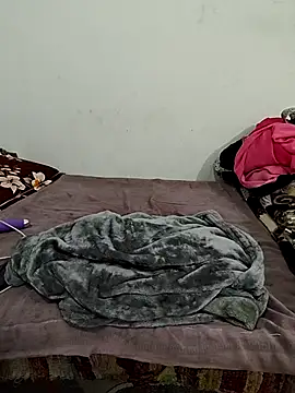 Ishika baby  online show from March 23, 2026, 2:50 pm