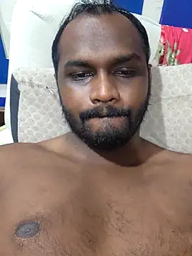Snapshot of singletamilguy chatting on May 10, 2026, 6:32 pm singletamilguy online show from May 10, 2026, 6:32 pm