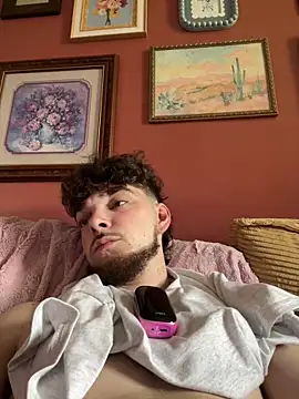 dommydom7177 online show from April 4, 2026, 5:30 pm