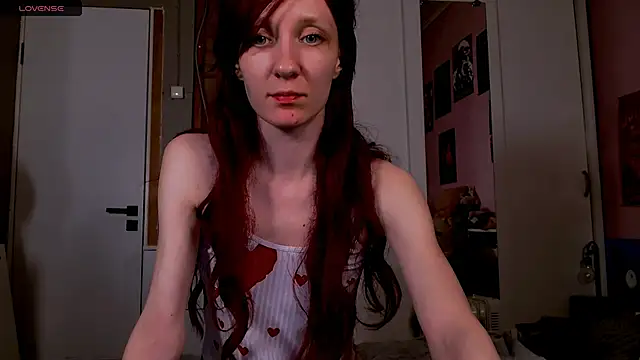 bzzz bzzz online show from April 5, 2026, 10:27 pm