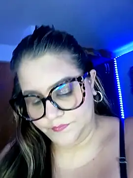 Bonny rousse01 online show from April 17, 2026, 12:30 pm