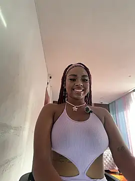 Kloe rousse01 online show from April 10, 2026, 9:22 pm