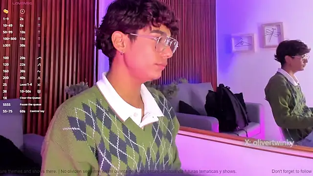 Oliver20   online show from April 14, 2026, 12:15 am