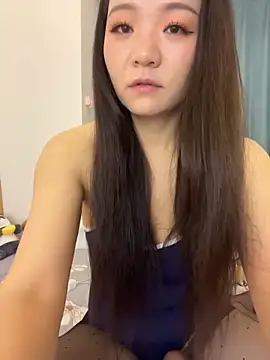 lucyxiaolulu online show from March 25, 2026, 10:30 pm