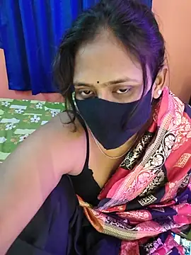 Snapshot of Lena_mahiyaa chatting on May 20, 2026, 4:53 am Lena mahiyaa online show from May 20, 2026, 4:53 am