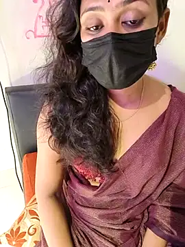 Snapshot of Lena_mahiyaa chatting on April 22, 2026, 3:08 pm Lena mahiyaa online show from April 22, 2026, 3:08 pm
