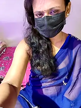 Snapshot of Lena_mahiyaa chatting on May 7, 2026, 7:06 pm Lena mahiyaa online show from May 7, 2026, 7:06 pm