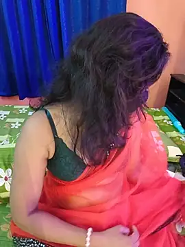 Snapshot of Lena_mahiyaa chatting on May 18, 2026, 4:12 pm Lena mahiyaa online show from May 18, 2026, 4:12 pm