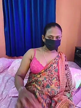 Snapshot of Lena_mahiyaa chatting on May 31, 2026, 8:31 pm Lena mahiyaa online show from May 31, 2026, 8:31 pm