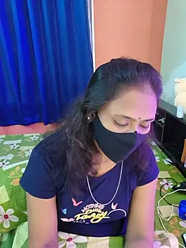 Snapshot of Lena_mahiyaa chatting on May 25, 2026, 1:27 am Lena mahiyaa online show from May 25, 2026, 1:27 am