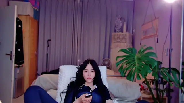 JaeHartMorn online show from April 8, 2026, 11:12 am