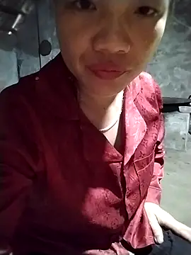 sfgggg1111 online show from April 16, 2026, 10:49 am