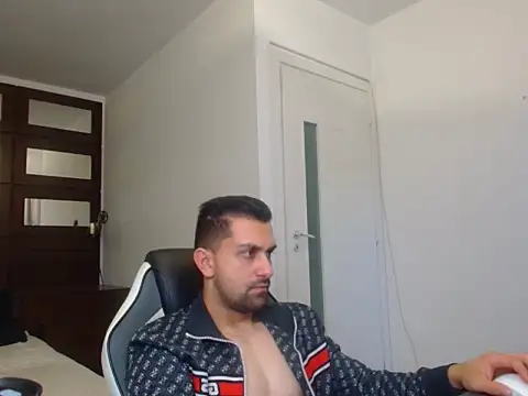 BryceReign online show from April 9, 2026, 6:19 am