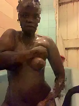 coco0002 online show from April 4, 2026, 6:58 pm