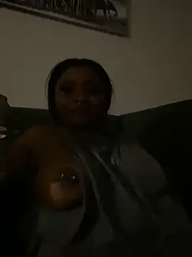 MILLIONDOLLARPUSSY95 online show from April 7, 2026, 2:02 am