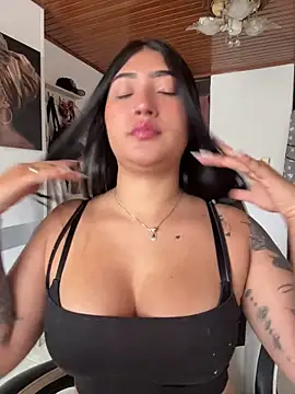 ami santos online show from April 9, 2026, 12:55 pm