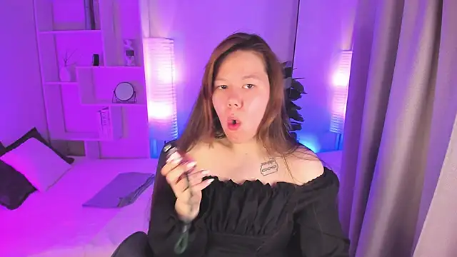 Vanessa ama online show from April 5, 2026, 2:02 pm