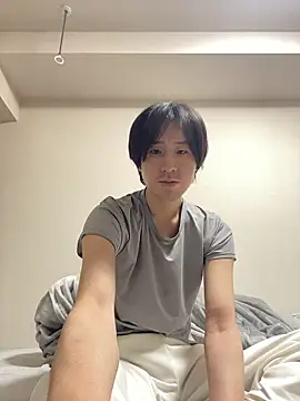 youta200 online show from April 9, 2026, 6:36 pm