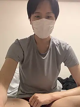 Snapshot of youta200 chatting on July 15, 2026, 5:42 pm youta200 online show from July 15, 2026, 5:42 pm