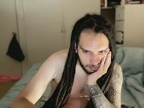 Snapshot of DreadObsessionxX chatting on July 13, 2026, 8:13 am DreadObsessionxX online show from July 13, 2026, 8:13 am