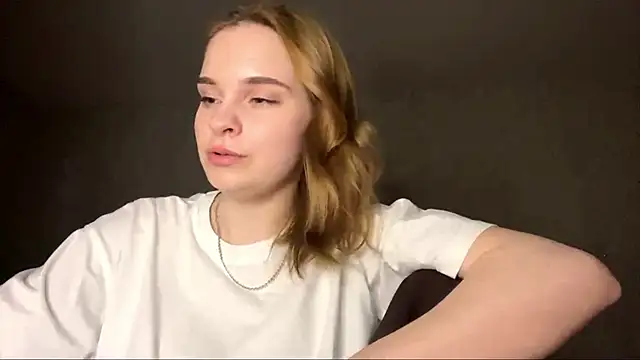 SageFennell online show from March 19, 2026, 5:13 pm