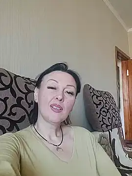 HelgaDennis online show from March 27, 2026, 8:26 am