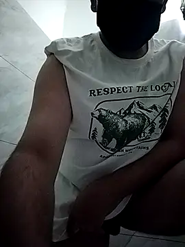 Small dick 069 online show from April 14, 2026, 6:57 pm