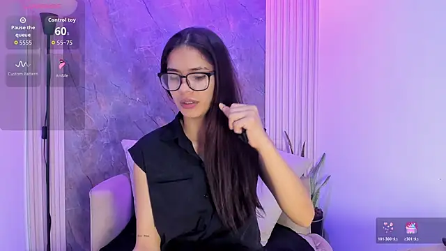 Snapshot of alina_sauvage chatting on May 18, 2026, 3:06 pm alina sauvage online show from May 18, 2026, 3:06 pm
