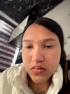 Melody LS online show from April 8, 2026, 1:23 pm