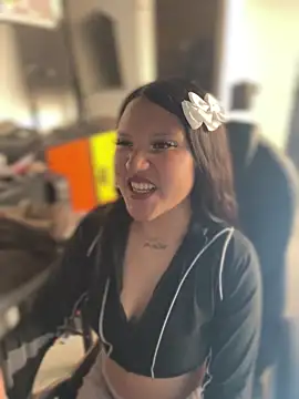 Melody LS online show from March 24, 2026, 4:51 pm