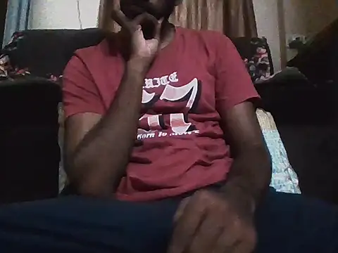 Snapshot of bulls_eye35 chatting on May 23, 2026, 12:37 pm bulls eye35 online show from May 23, 2026, 12:37 pm