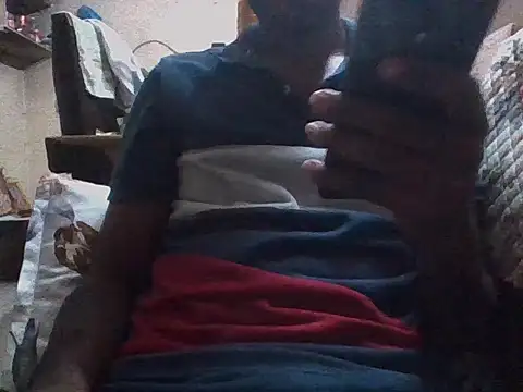 Snapshot of bulls_eye35 chatting on April 26, 2026, 4:59 pm bulls eye35 online show from April 26, 2026, 4:59 pm