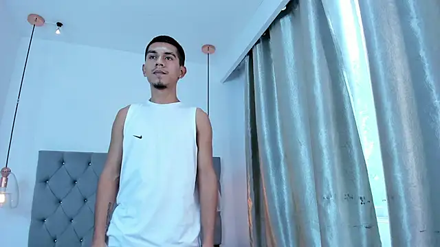 your d0ll1 online show from March 30, 2026, 1:34 pm